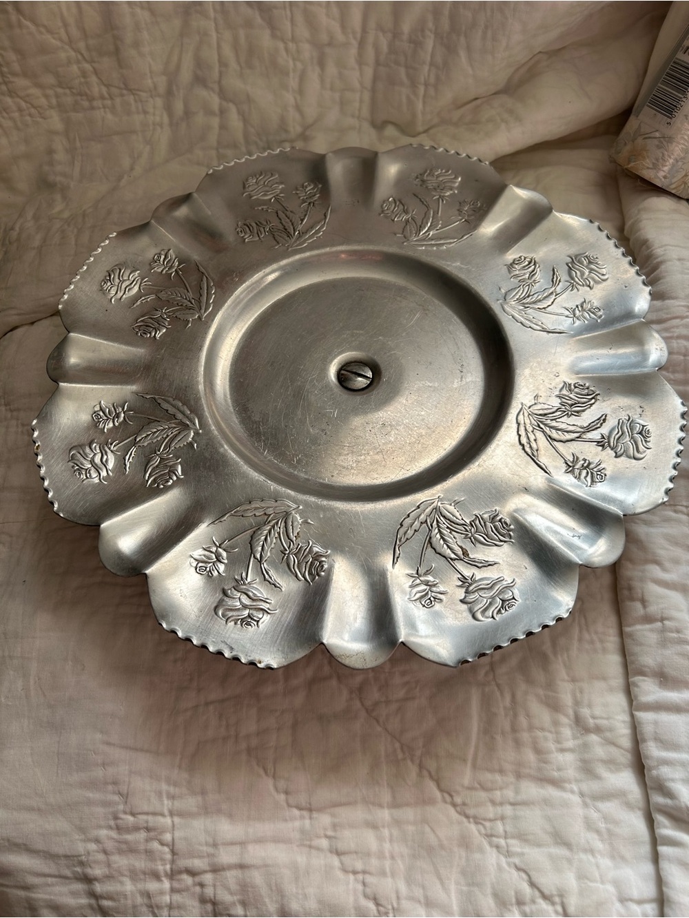 ✨ Vintage Floral Aluminum Cake Stand ✨